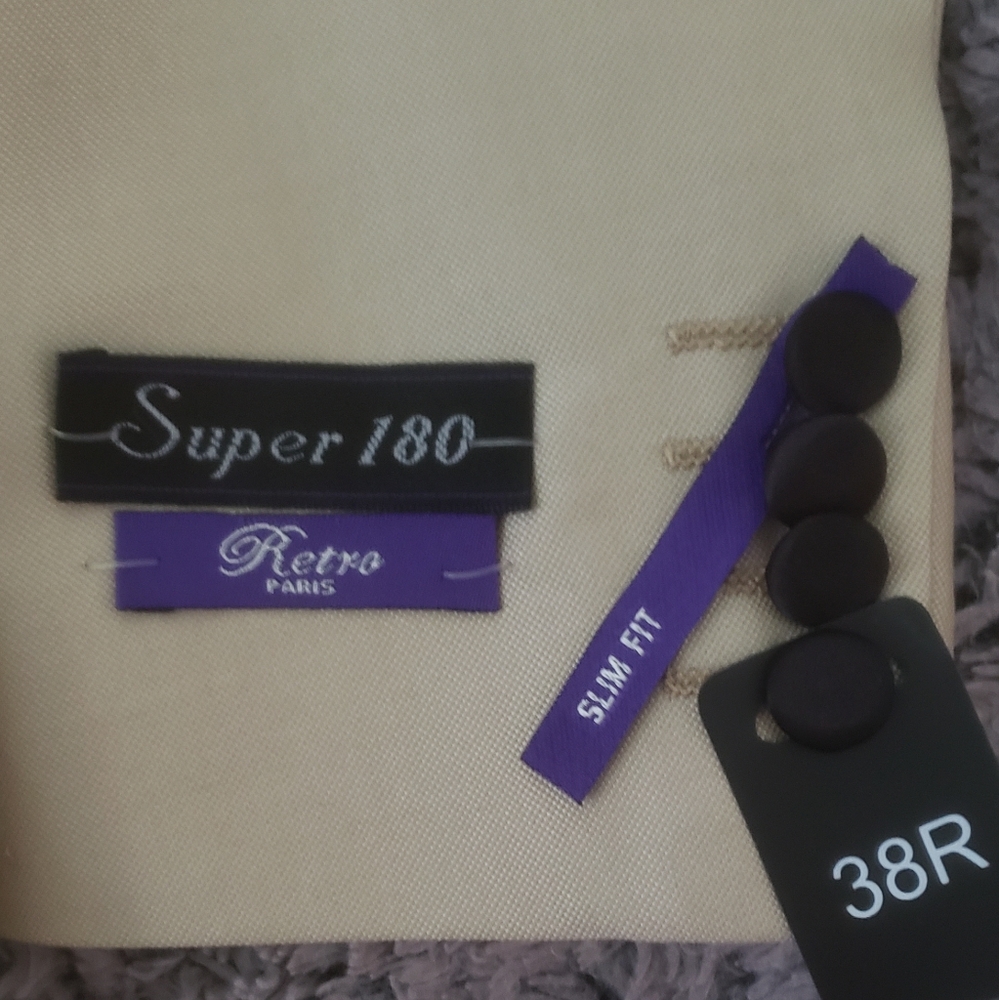Suit - Picture 2 of 5